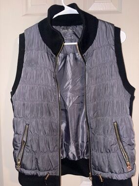 Calvin Klein Gray Quilted Puffer Vest with Black Trim and Gold Zippers